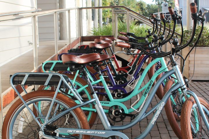 a bicycle parked on the side of a building